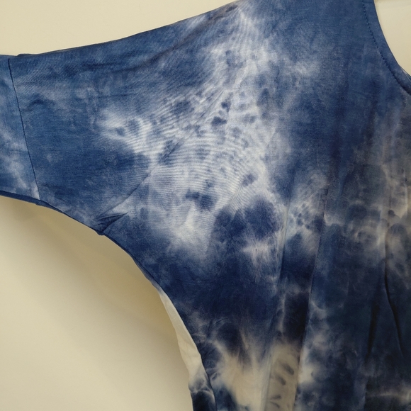 NWT Hayden Los Angeles tie-dye three-quarter length Top - Picture 2 of 5